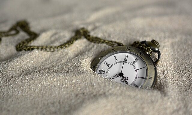 Jak się nazywa zegar z piaskiem?