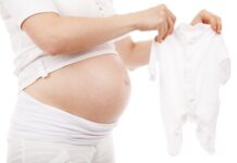 Jak założyć body przez głowę? Jak założyć body przez głowę?